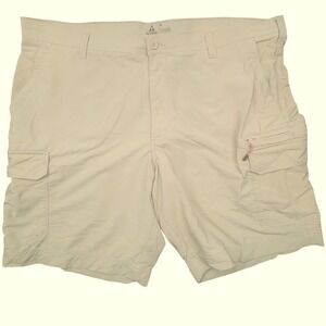 Ascend Mens Tan Cargo Shorts Size 44 Hiking Outdoor Lightweight Quick Dry